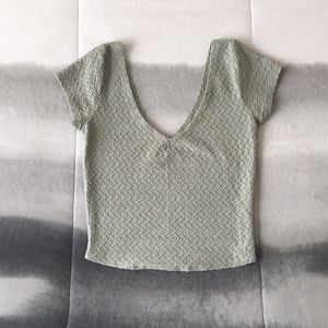 Hollister Co. Cropped Tee